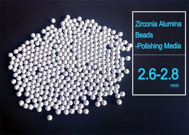 Hạt Alumina Zirconia làm bóng kim loại trong máy đánh bóng Rung