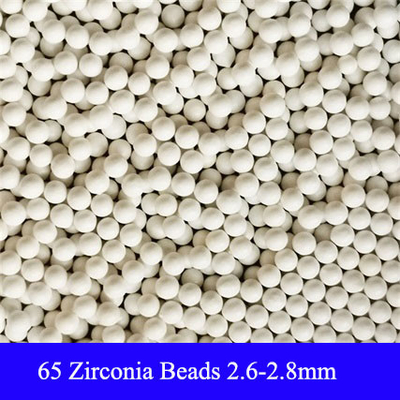 1,6-1,8mm 2,6-2,8mm Hạt Zirconium Silicate 65 Hạt Zirconia Phương tiện mài
