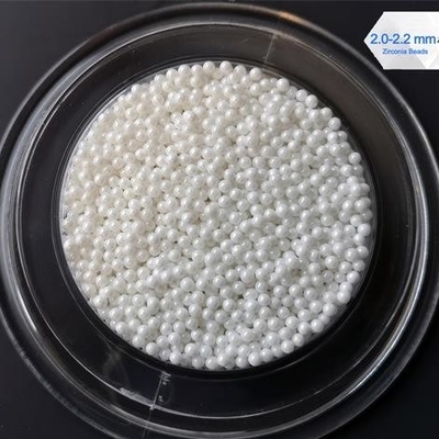2.0 - 2.2mm / 2.2 - 2.4mm Bóng zirconium Oxide, Hạt hình cầu